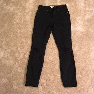 PacSun Black ripped at the knee skinny jeans